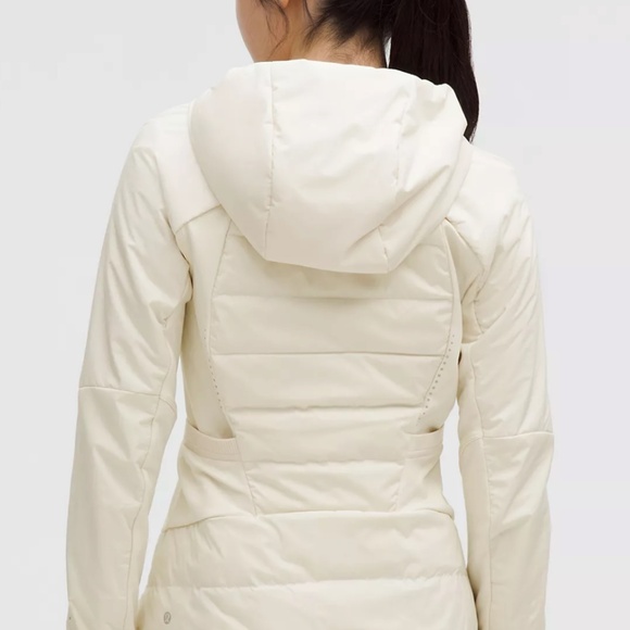 Lululemon Down For It All Jacket, SZ 4,  Porcelain Pink - Picture 2 of 6